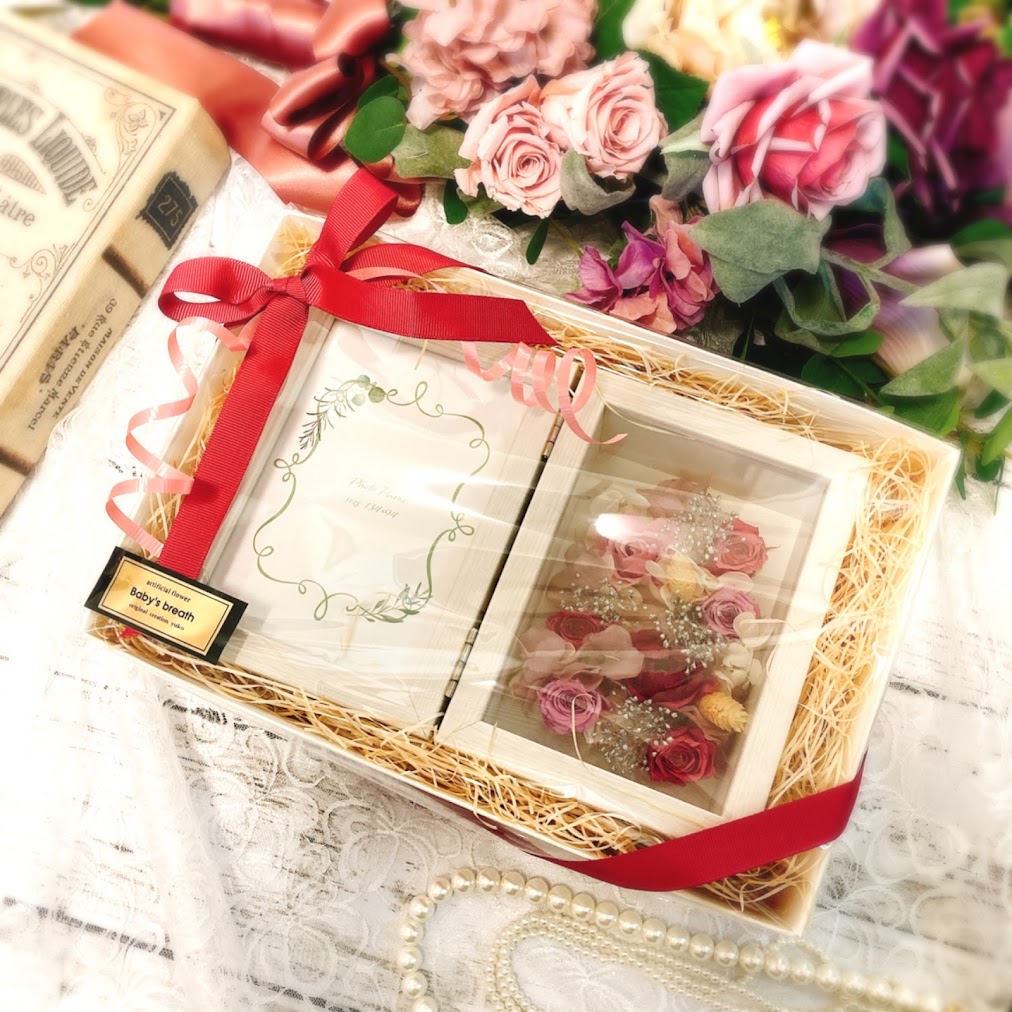 フォトフレームのギフトラッピング♪