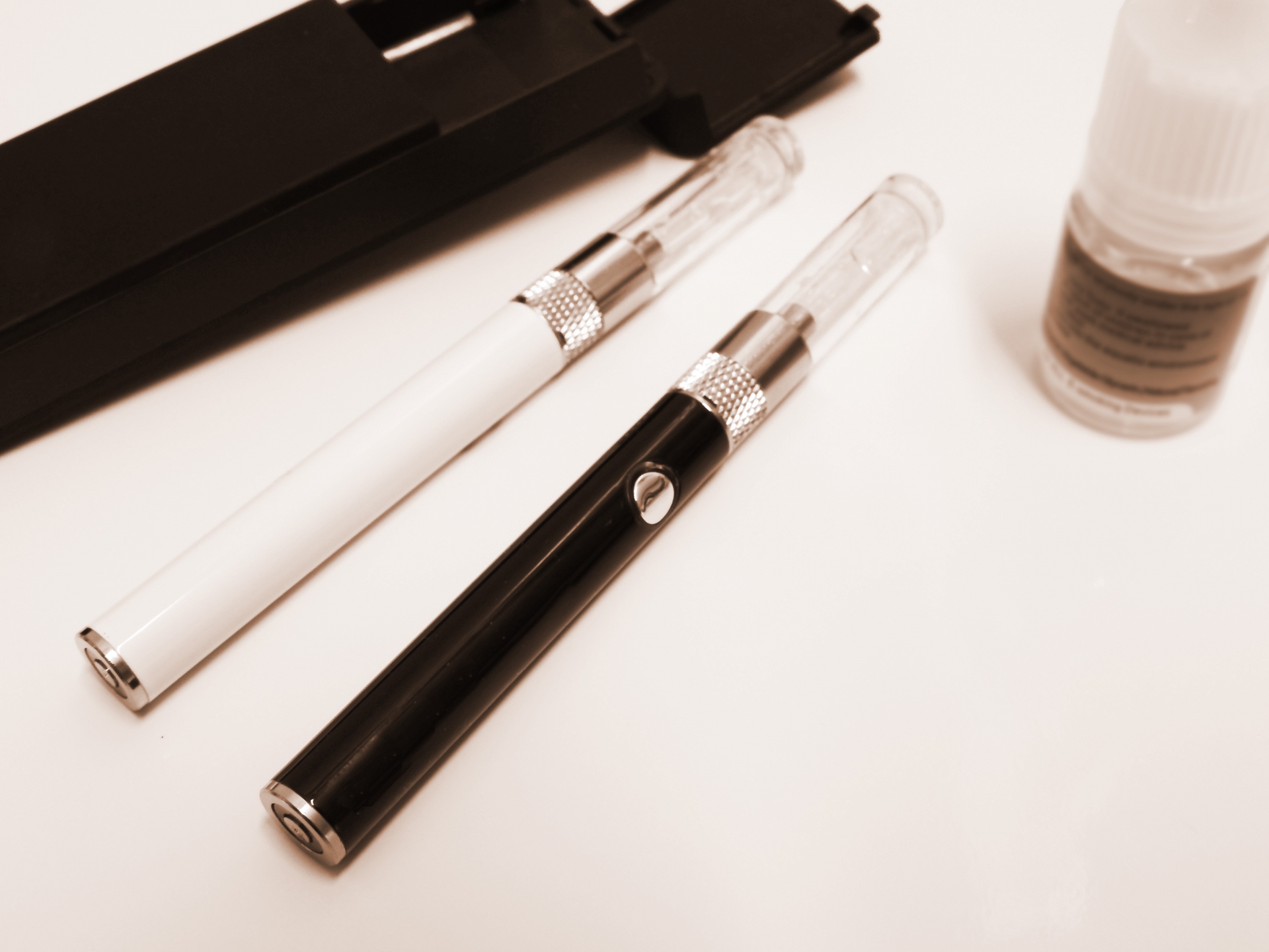 CBDを摂取するにはどんな方法があるの？CBDのタイプについてご紹介します！