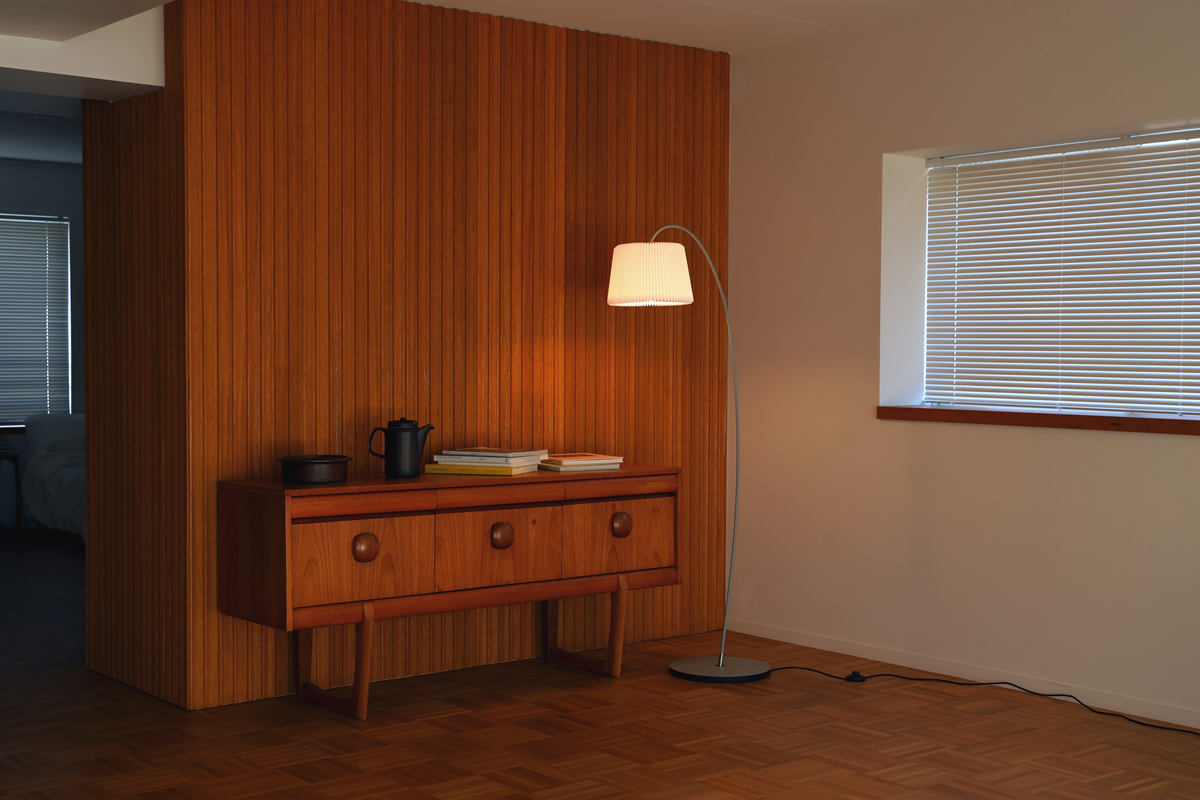 LE KLINTベストセラー「スノードロップ」に日本限定カラー〈グレー〉が登場