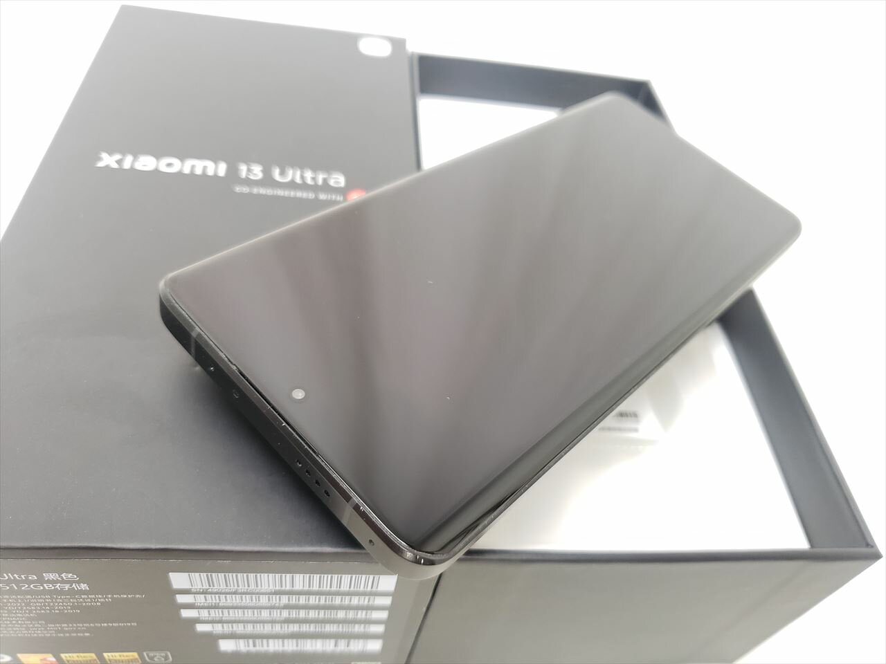 Xiaomi13 Ultra 中古特価！16GBの快適性能を手に入れるチャンス！