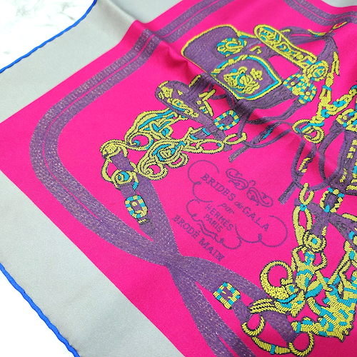 HERMES エルメス ミニスカーフ カレ45 BRIDES DE GALA シルク.