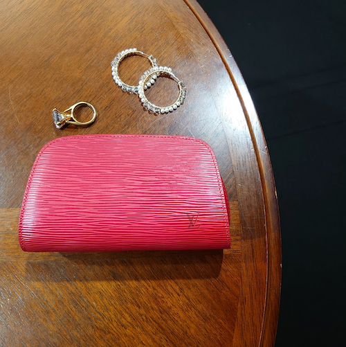 【Louis Vuitton】 ルイ・ヴィトン ポーチ ドーフィーヌPM エピ M48447.