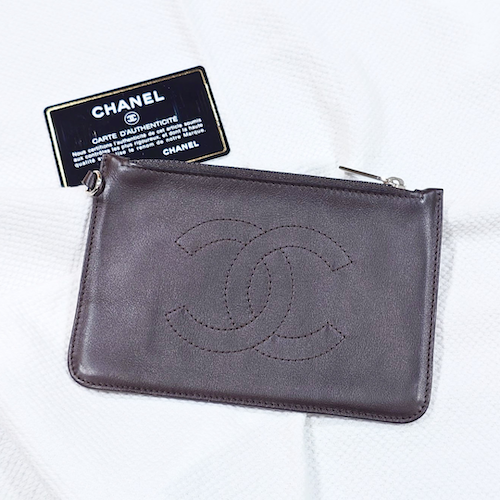 CHANEL シャネル ココマーク ココステッチ レザーポーチ ブラウン.