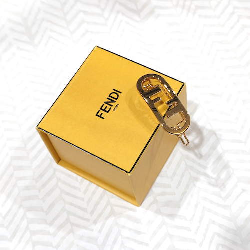 FENDI フェンディ オーロック ヘアピン ヘアクリップ バレッタ ヘアアクセサリー ゴールド.