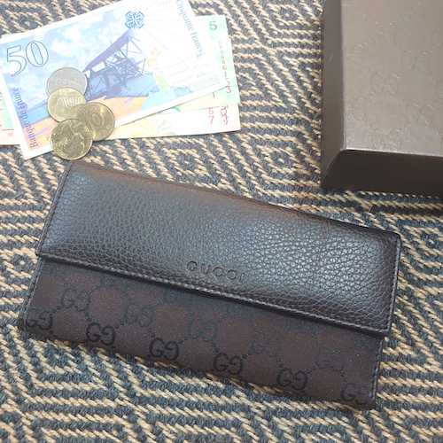 【GUCCI】 グッチ GGキャンバス Wホック ロングウォレット.