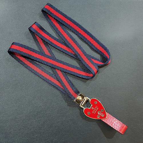 【GUCCI】グッチ シェリーライン ハート ネックストラップ.