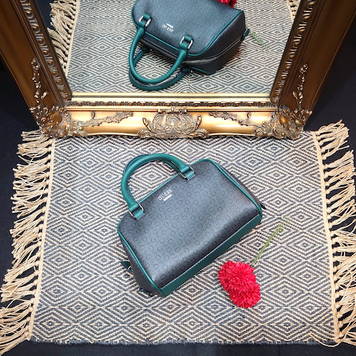 GUESS ゲス ショルダーバッグ ハンドバッグ 3WAY.