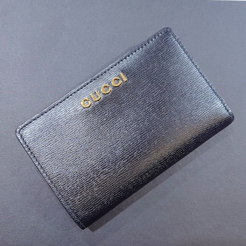 GUCCI グッチ 二つ折り 財布 スクリプト カードケースウォレット レザー ブラック.