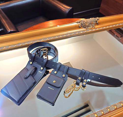 FENDI フェンディ マルチアクセサリー ベルト 8C0593 ベルトバッグ ウエストバッグ.