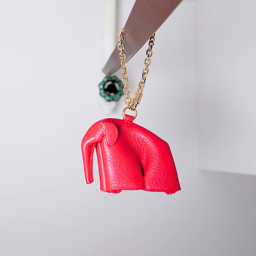 LOEWE ロエベ アニマルシリーズ バッグ チャーム 象 エレファント モチーフ 赤.