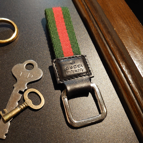 【GUCCI】 グッチ キーリング キーホルダー シェリーライン .