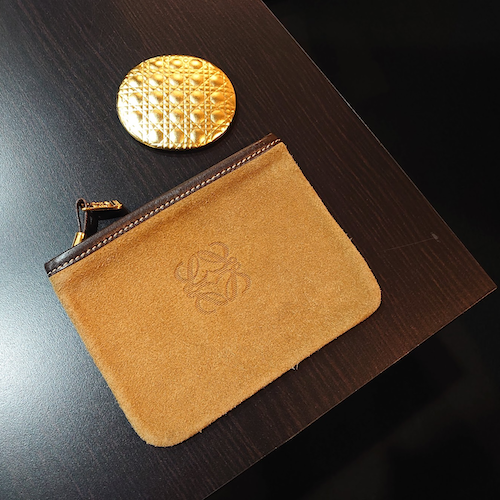 【LOEWE】 ロエベ アナグラム スエード ポーチ ブラウン.