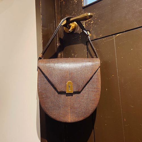 Yves Saint Laurent イヴサンローラン YSL リザード レザー ショルダーバッグ.