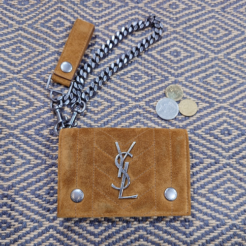 SaintLaurent サンローラン YSL カサンドラ スエード コンパクトチェーンウォレット.