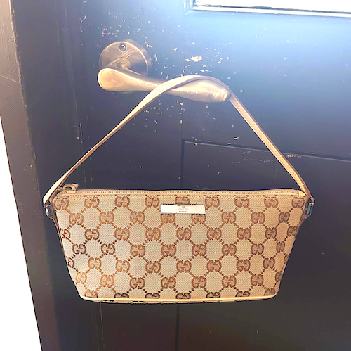 【GUCCI】 グッチ GG キャンバスアクセサリーポーチ.