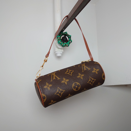 【Louis Vuitton】 ルイヴィトン LV  旧パピヨン用ポーチ モノグラム.