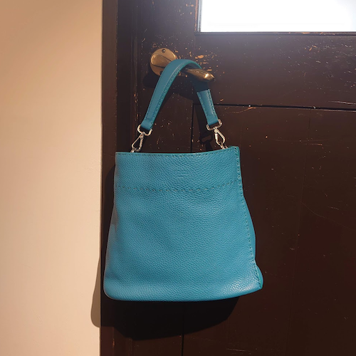 【FENDI】 フェンディ セレリア アンナ スモール ハンドバッグ ショルダーバッグ .
