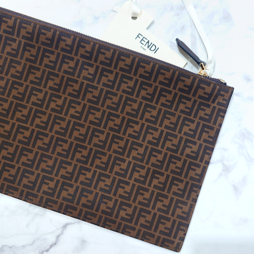 FENDI フェンディ フラット ポーチ クラッチバッグ ズッカ柄 レザー スエード 8N0149.