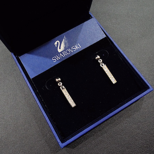 SWAROVSKI スワロフスキー クリスタル シルバー アクセサリー スイングピアス.