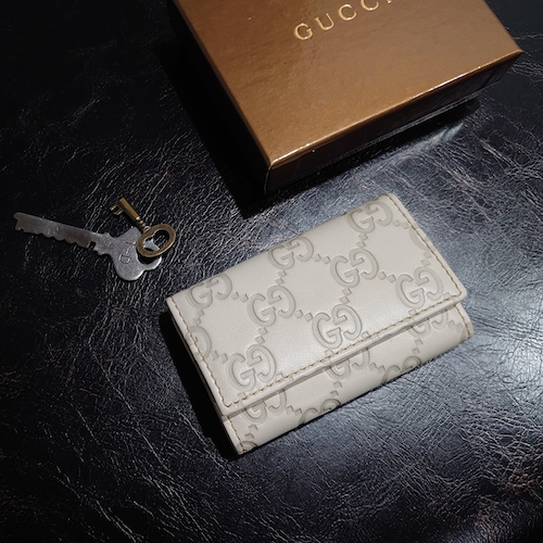 GUCCI グッチ シマ  6連キーケース レザー 138093 オフホワイト アイボリー.