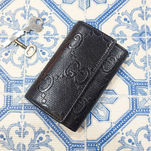 【GUCCI】グッチ GGエンボス 6連キーケース.