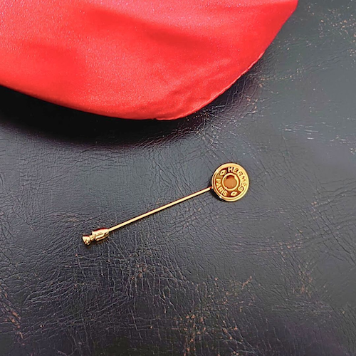 HERMES エルメス セリエ ピンブローチ ゴールド.