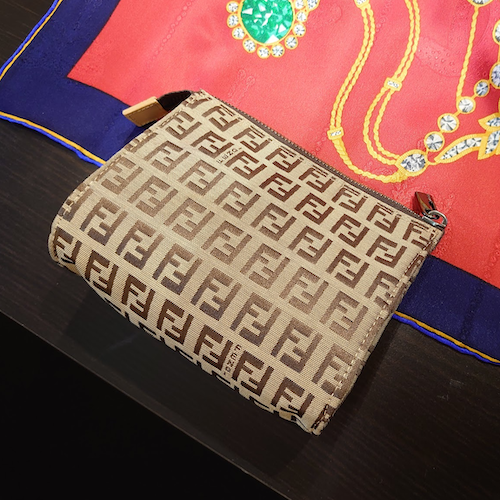 【FENDI】 フェンディ ズッキーノ ポーチ.