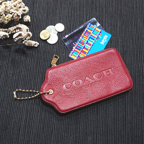 【SALE！COACH】 コーチ ポーチ タグ型  マルチファンクション 赤.