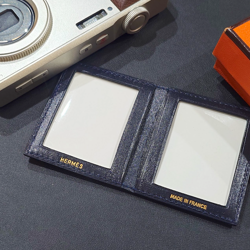 HERMES エルメス 二つ折り ミニフォトフレーム ミニフォトケース 写真立て レザー 濃紺.