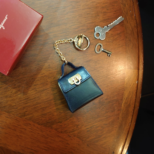 Salvatore Ferragamo フェラガモ キーホルダー チャーム ミニバッグ ガンチーニ.