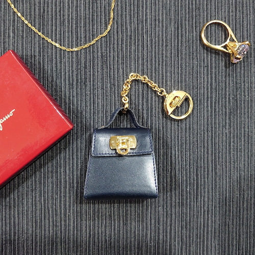 【Salvatore Ferragamo】フェラガモ キーホルダー バッグチャーム ガンチーニ.