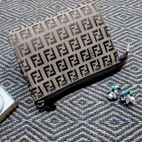 【FENDI】 フェンディ ズッキーノ ポーチ.