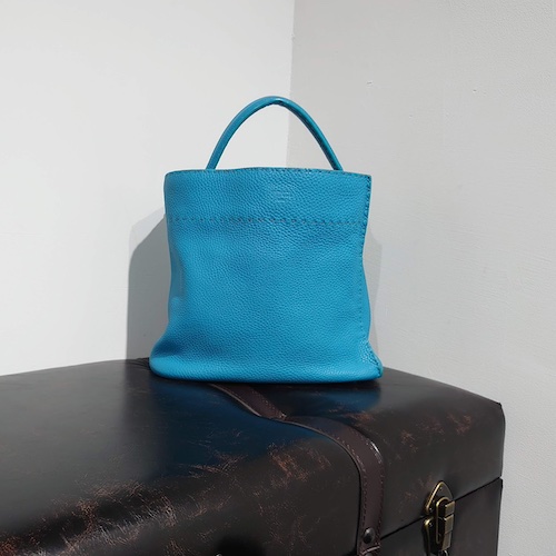 FENDI フェンディ セレリア アンナ スモール ショルダーバッグ ブルー 8BT218.