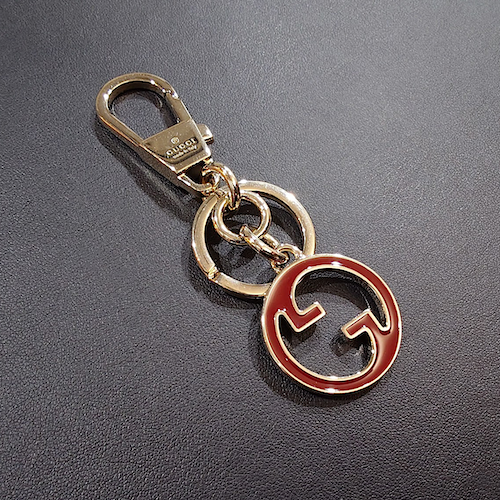 GUCCI グッチ ブロンディ キーチェーン ラウンド インターロッキングG 818798.