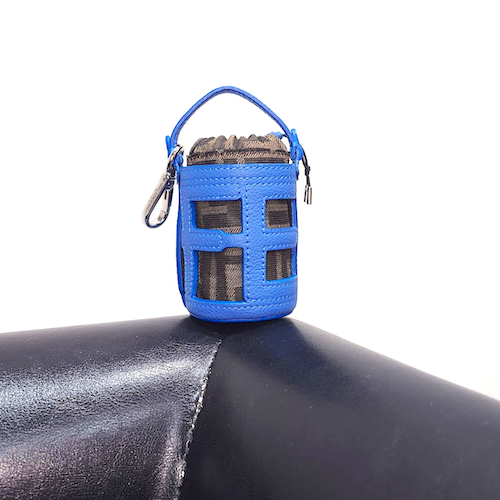 FENDI フェンディ ロゴ バケット ミニ バッグ チャーム キーホルダー ミニポーチ ズッカ柄.
