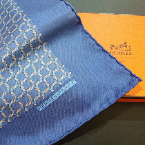 【HERMES】 エルメス ミニスカーフ プチカレ ブルー.