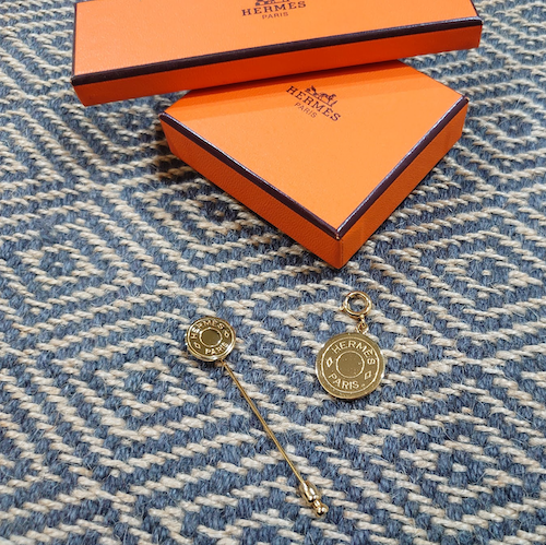 【HERMES】  エルメス セリエ ペンダントトップ ・ピンブローチ ゴールド.