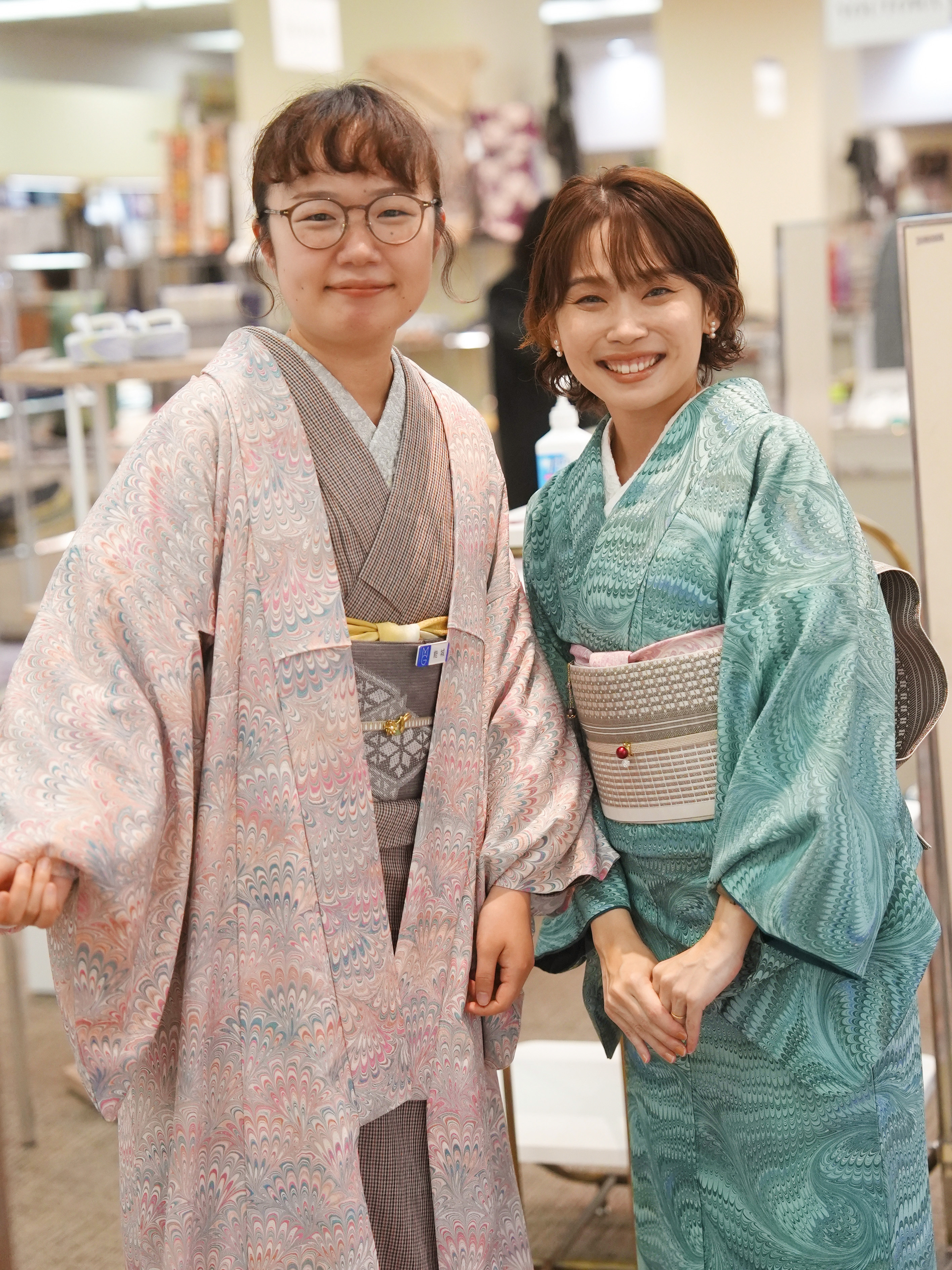 〈わたしの恭平墨流し〉 ― 装いが、その人のやさしさを語るとき ― 羽織 半幅帯 着物