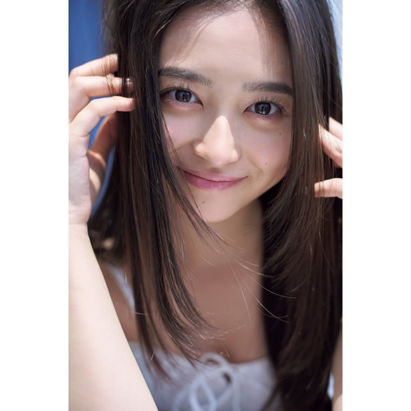 乃木坂46 井上和1st写真集 モノローグ【セブンネット限定カバーVer.】