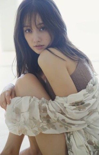 sweet特別編集 谷まりあ写真集 You and Me【セブンネット限定特典：ポストカード1枚付】