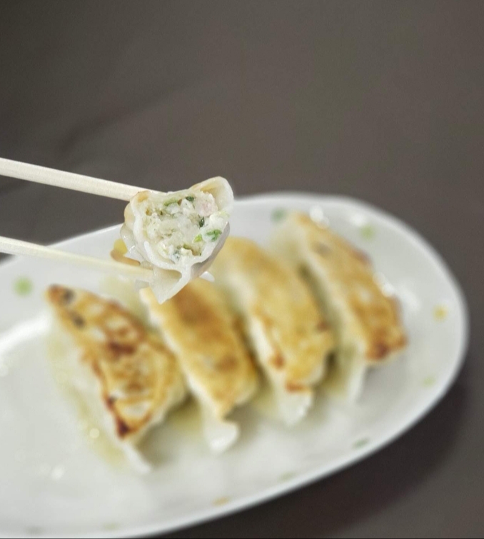 餃子一筋にこにこ便り２１５ ～千葉から全国に広がる笑顔になる餃子～