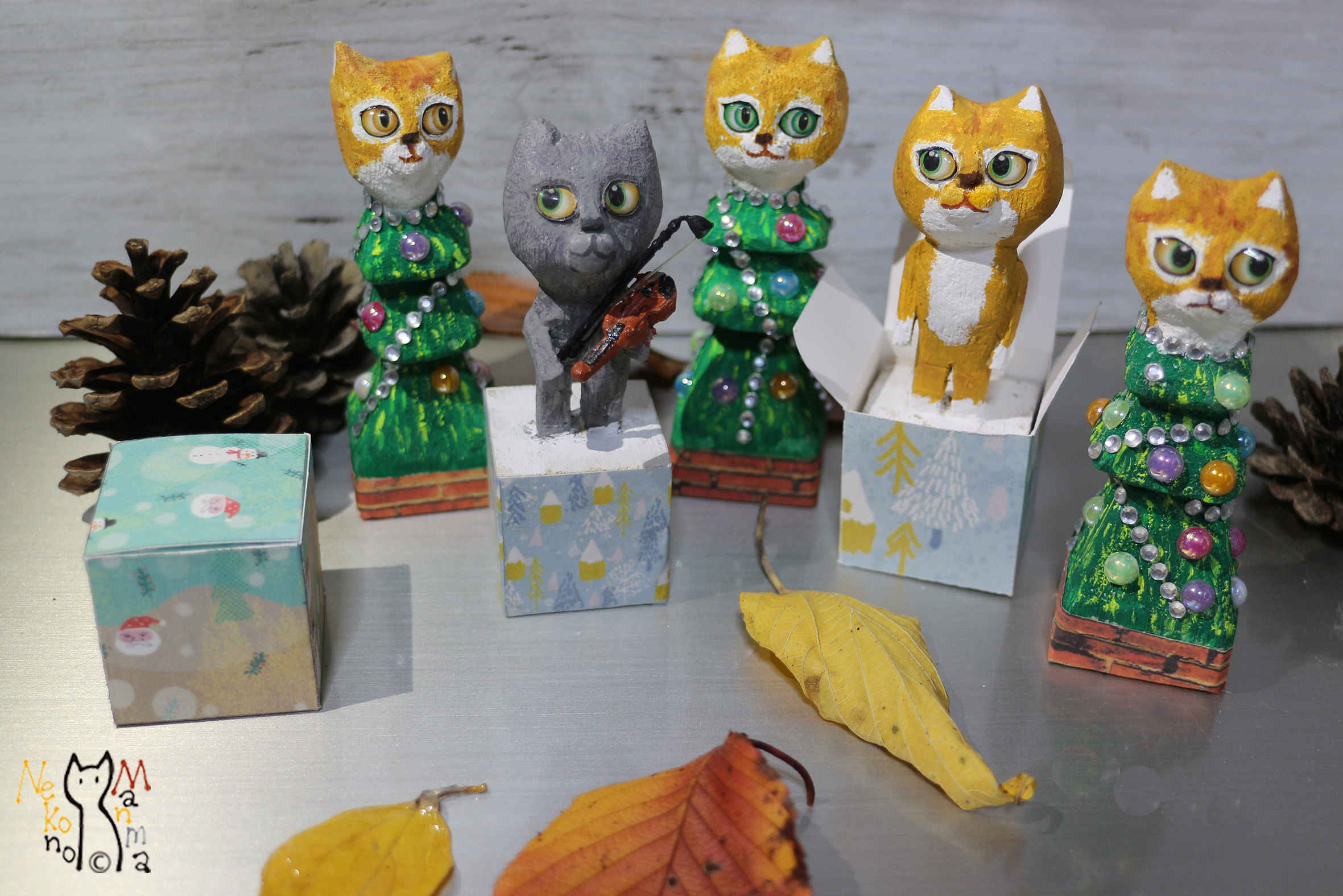 猫のまんま　日々好日　　新作クリスマスツリー猫