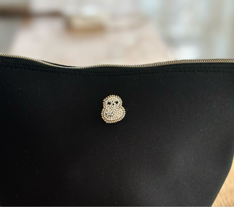 ポーチに雪だるま