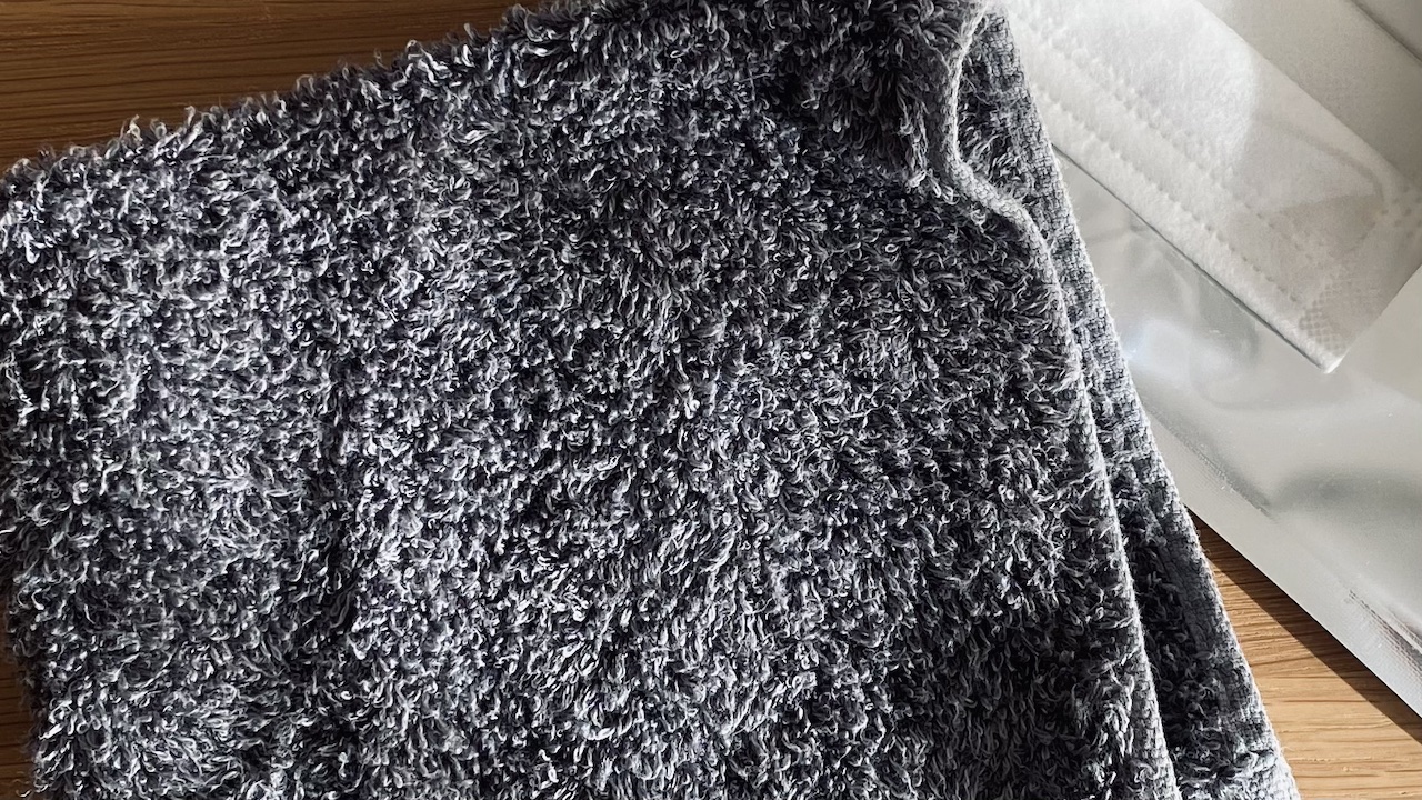 忙しない12月こそ“香りのリセット時間”。1分で整う習慣