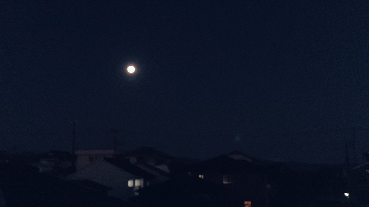 眠れない夜に｜“香りの深呼吸”で、自然に眠りに落ちる方法