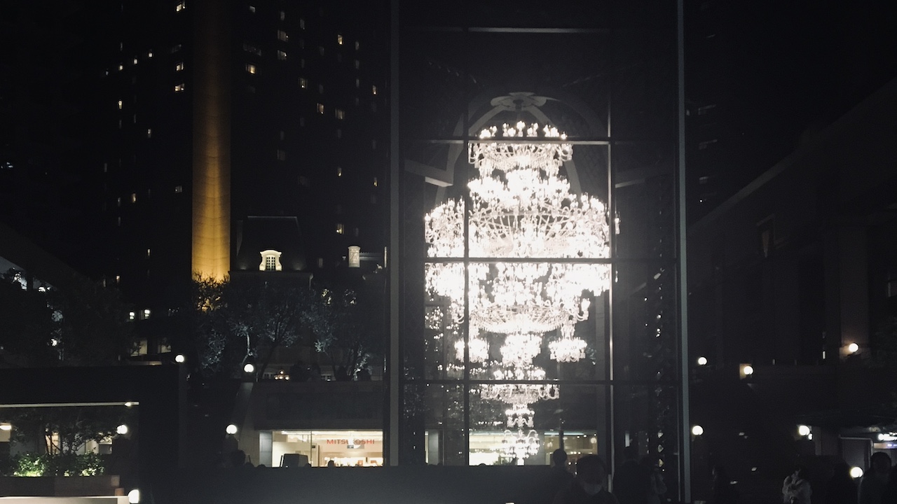 外の忙しさに流されないために。師走こそ “香りを聴く” 時間をつくる