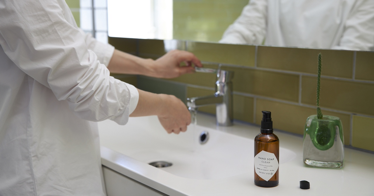 ケアする仕事の人へ。強い香りが苦手でも使える“気配だけのミスト術”