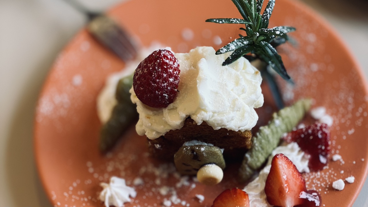 クリスマスの夜。ひとりに戻る時間をやさしく整える香り