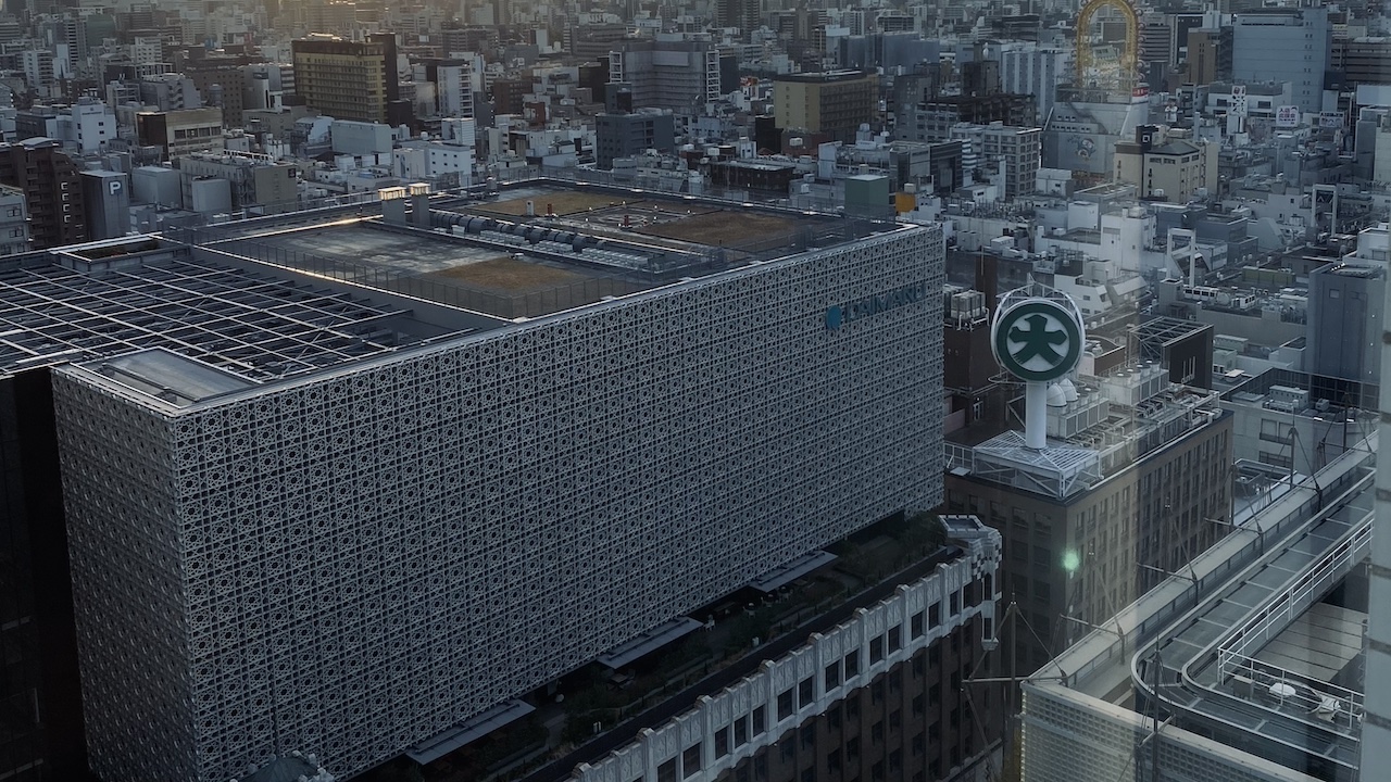 【父の日に贈るセルフケア】営業・接客業の父が喜ぶアロマギフト＆メンズ香水
