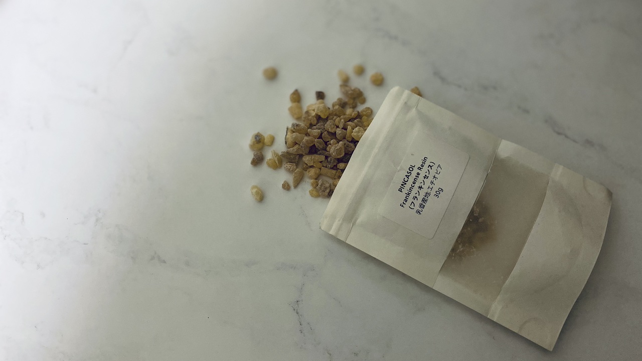 秋の夜長に合う、ほっとする香り──静けさを楽しむアロマ